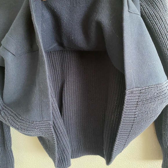 Womens Sweater Hoodie Size Large Knit Navy Blue Cozy Winter Fall - Picture 5 of 9